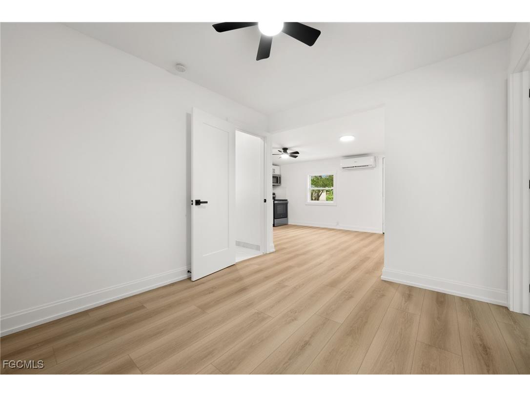 5329 Trammell Street Naples FL 34113 2025010579 image37