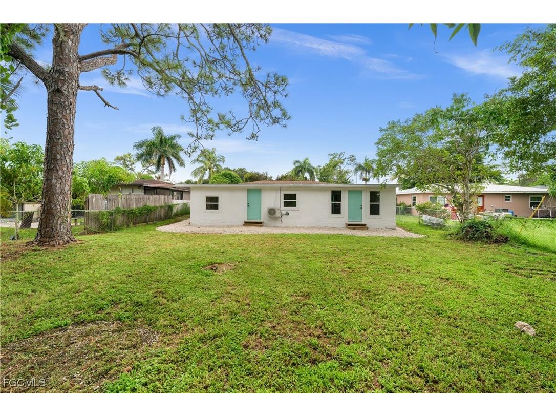 5329 Trammell Street Naples FL 34113 2025010579 image44