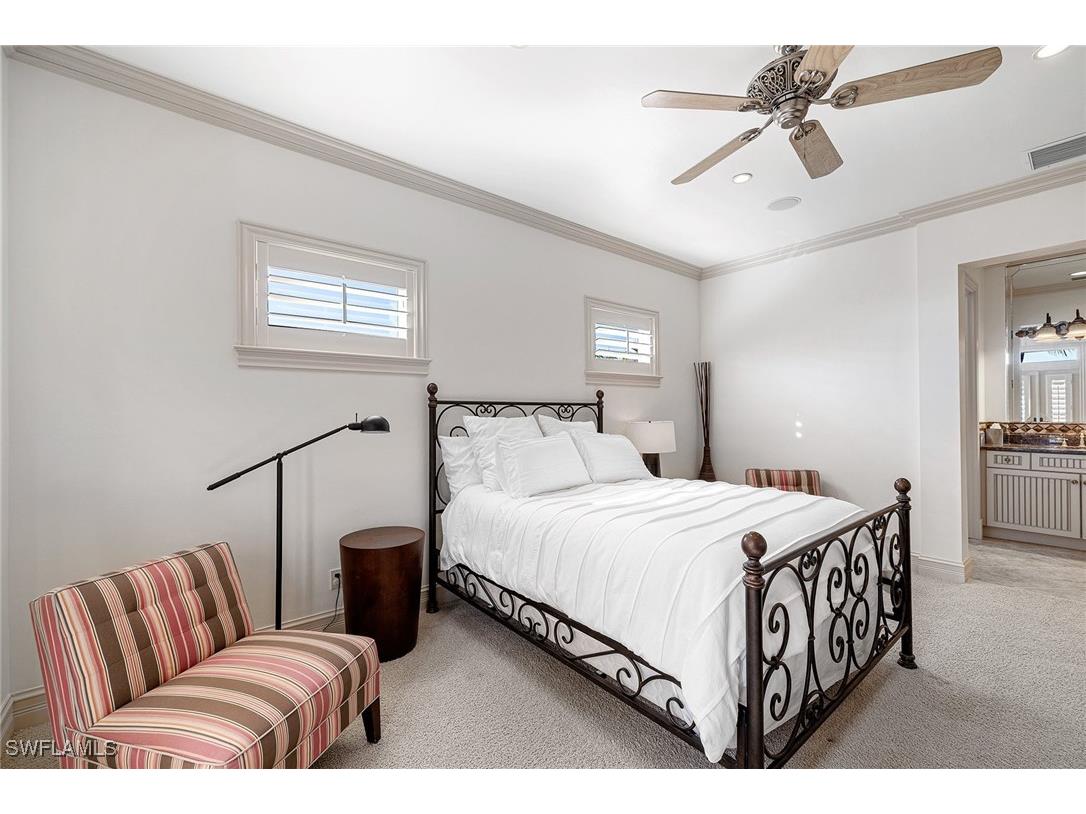 533 15th Avenue S Naples FL 34102 225078433 image12