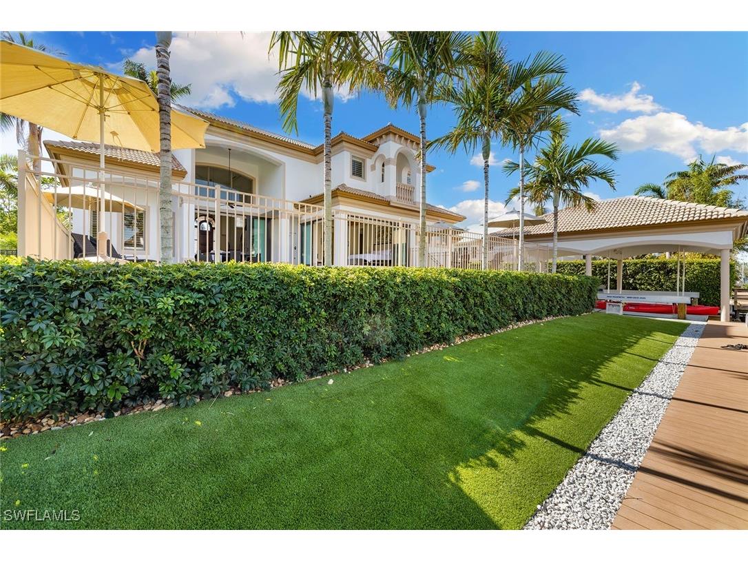 533 15th Avenue S Naples FL 34102 225078433 image22