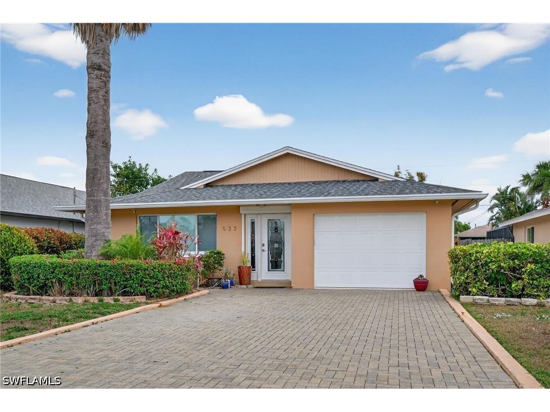 533 98th Avenue N Naples FL 34108 226012109 image1