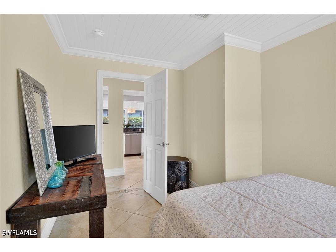 533 98th Avenue N Naples FL 34108 226012109 image17