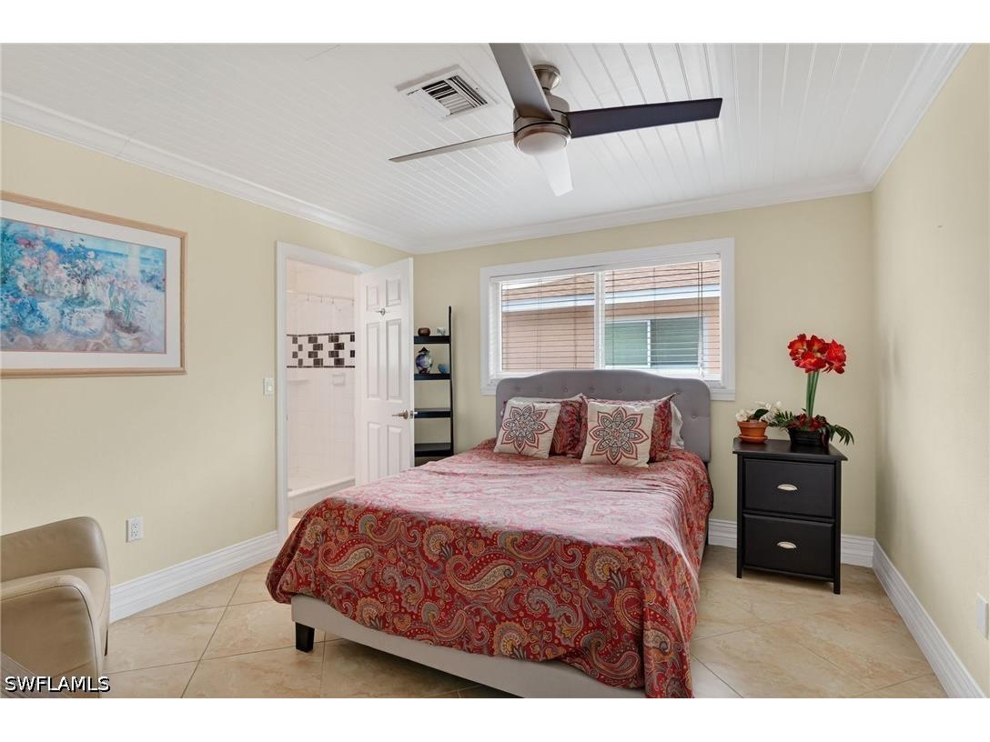 533 98th Avenue N Naples FL 34108 226012109 image21