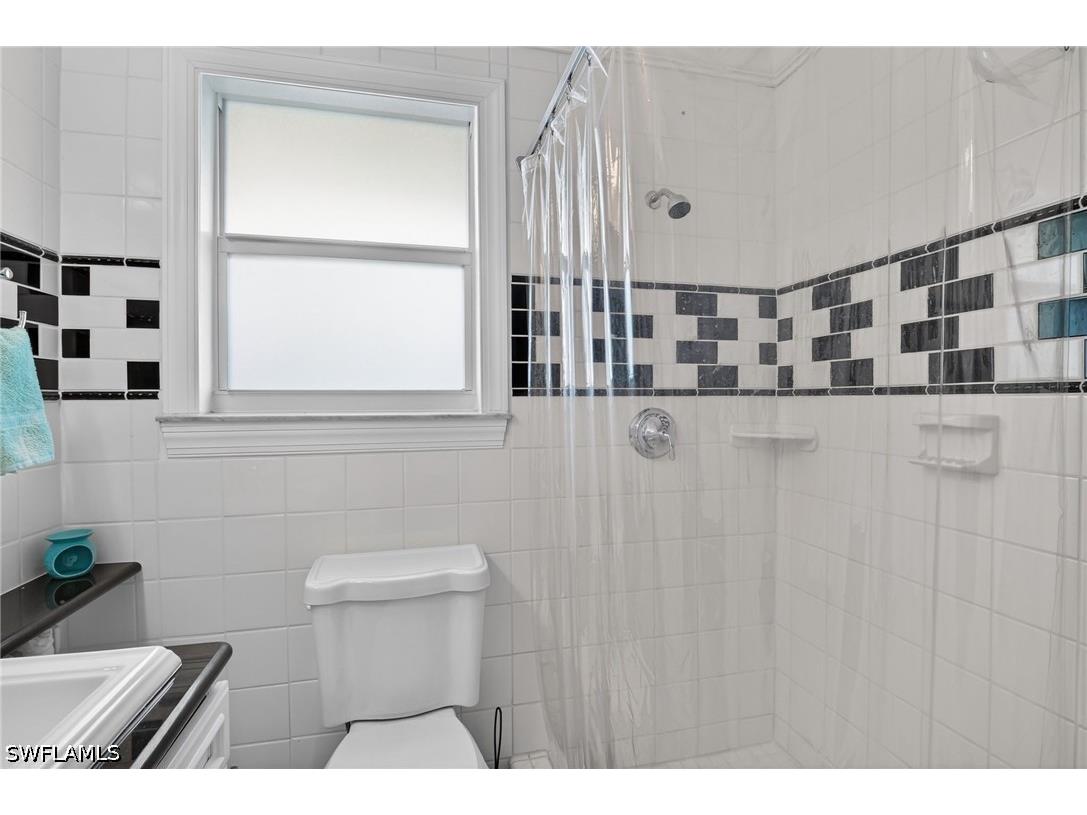 533 98th Avenue N Naples FL 34108 226012109 image24