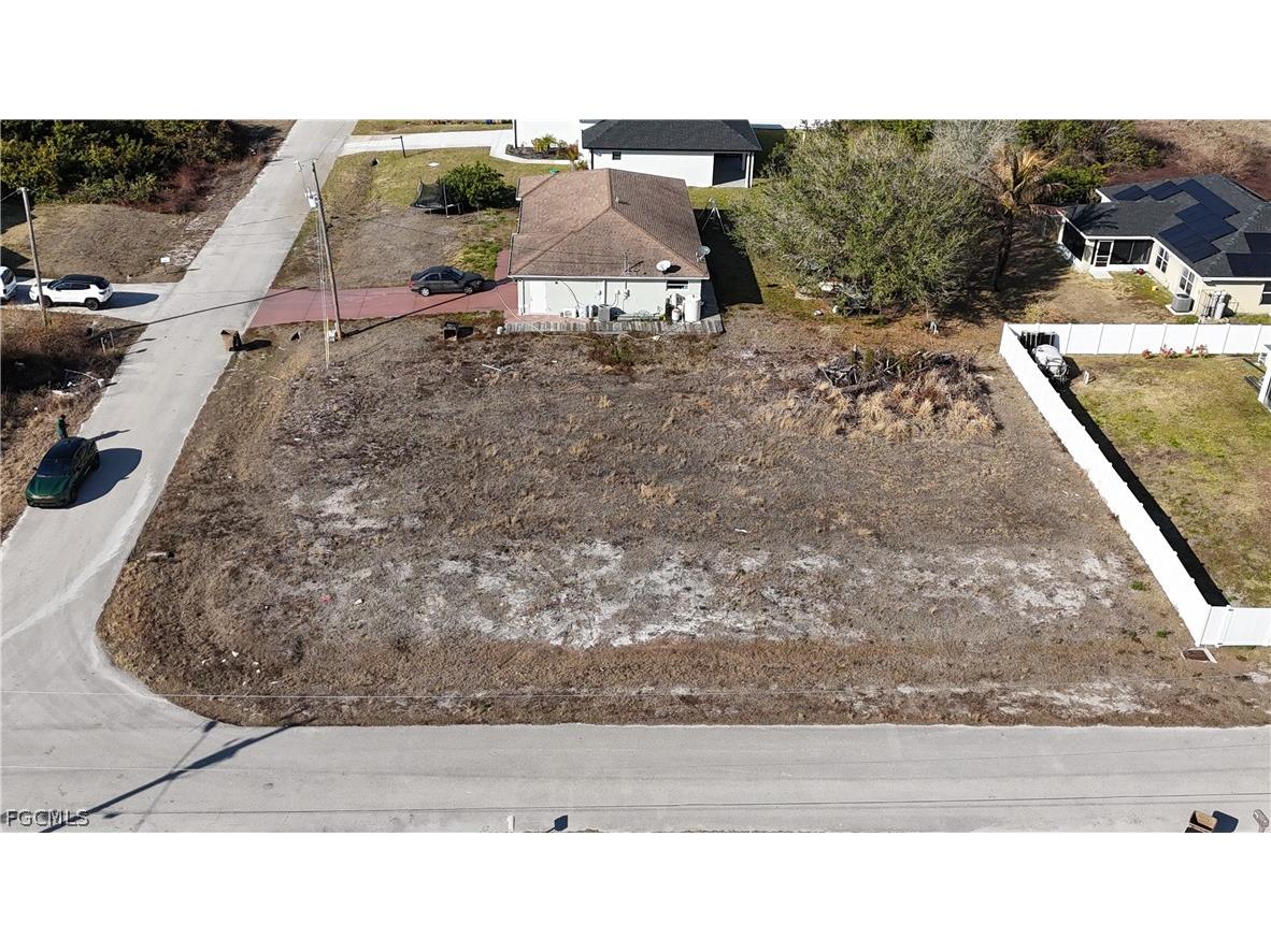 533 Kilgour Avenue Lehigh Acres FL 33974 2026001722 image2