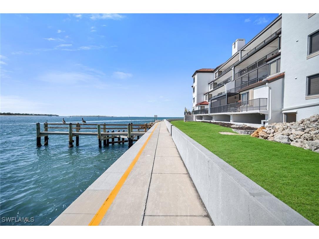 533 La Peninsula Boulevard #533 Naples FL 34113 225079704 image35