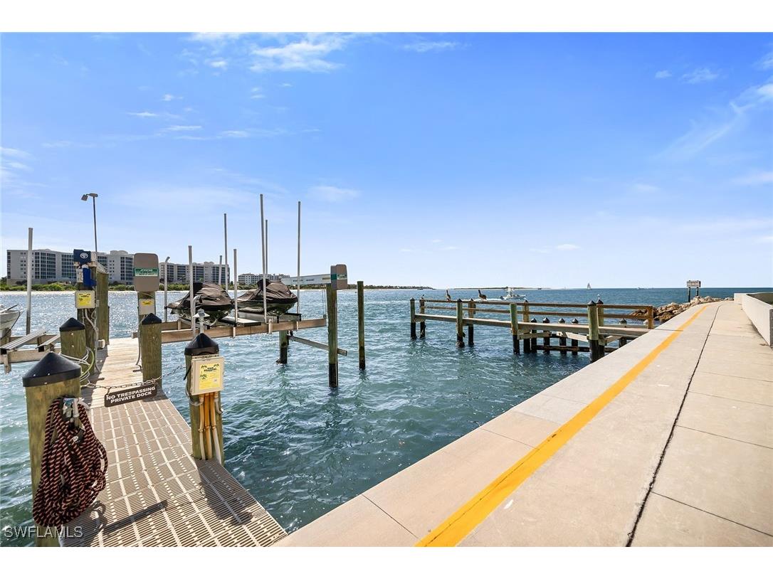 533 La Peninsula Boulevard #533 Naples FL 34113 225079704 image38