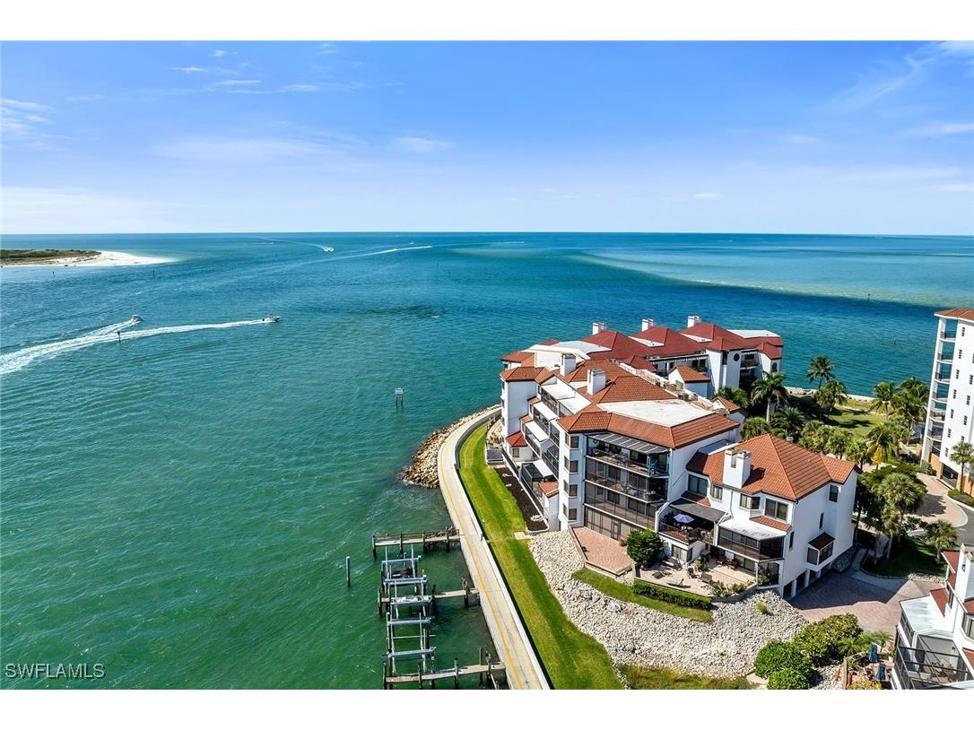 533 La Peninsula Boulevard #533 Naples FL 34113 225079704 image40