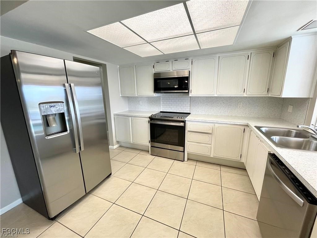 5330 Majestic Court Cape Coral FL 33904 2025008869 image10