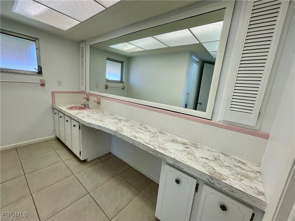 5330 Majestic Court Cape Coral FL 33904 2025008869 image17