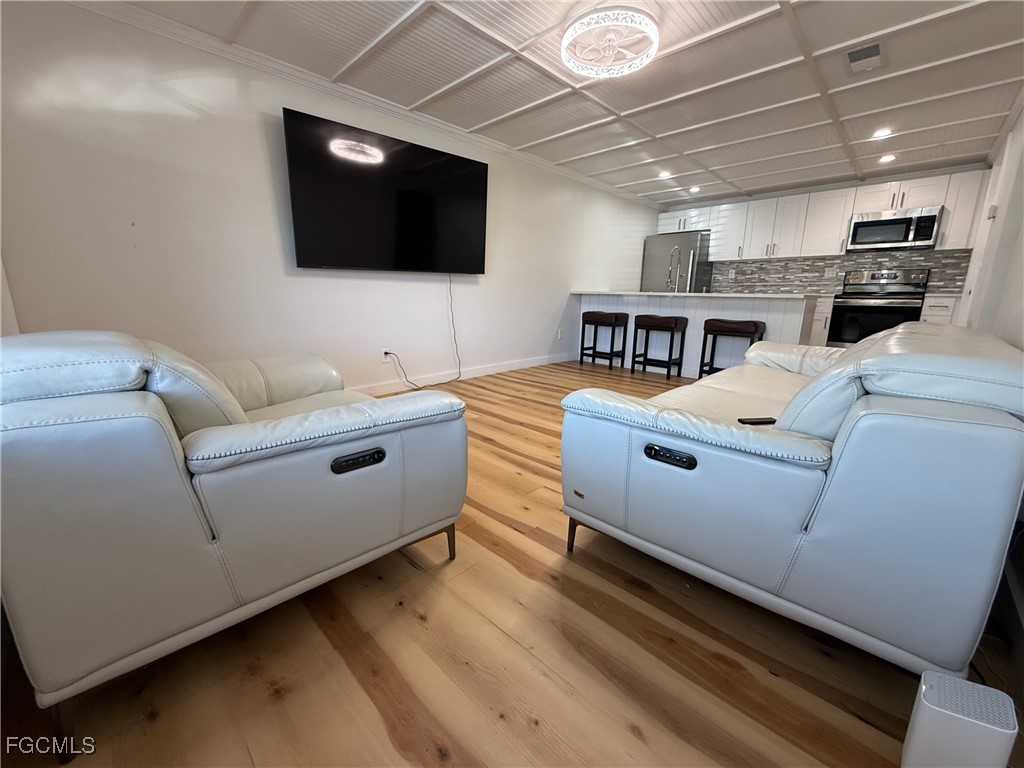 5330 Treetops Drive #F4 Naples FL 34113 2025025588 image3