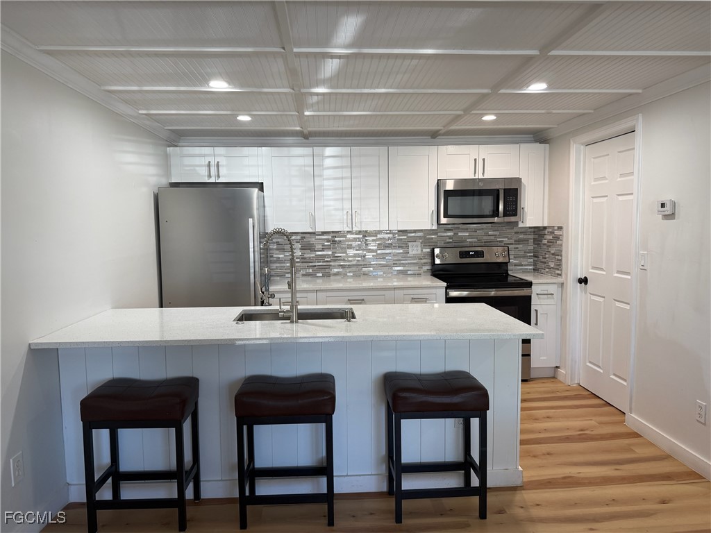 5330 Treetops Drive #F4 Naples FL 34113 2025025588 image4