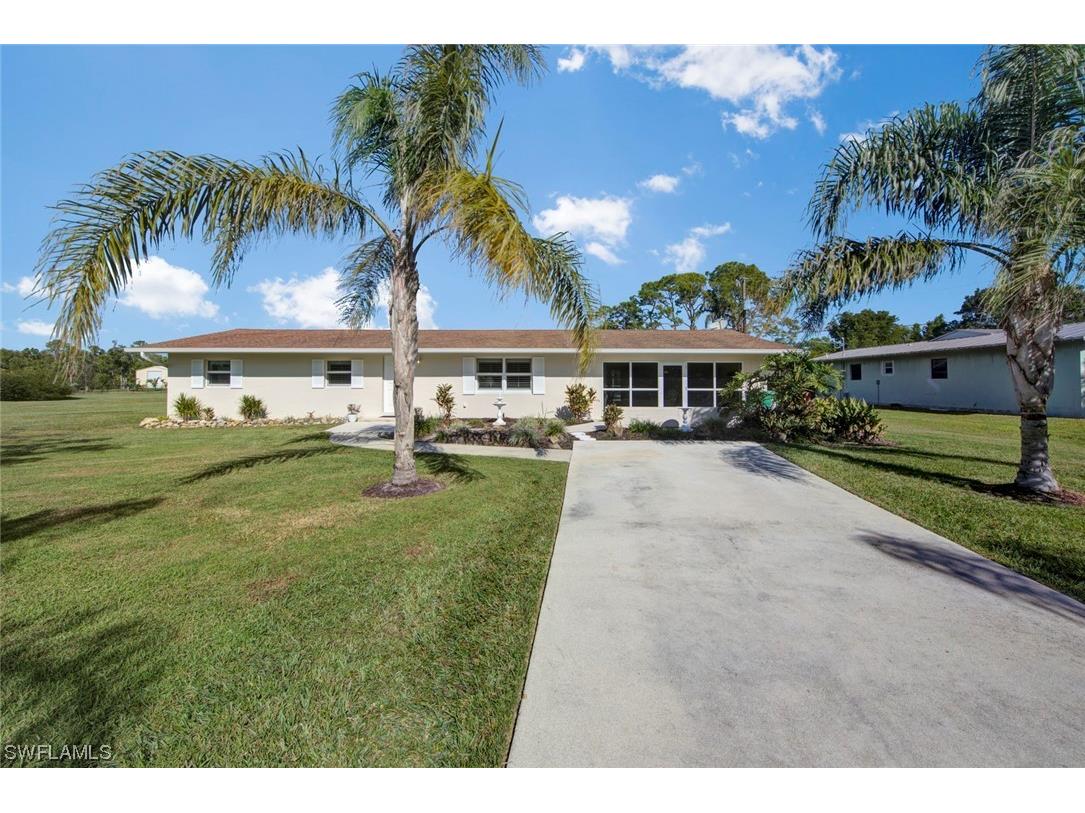 5331 Myrtle Lane Naples FL 34113 223016562 image1