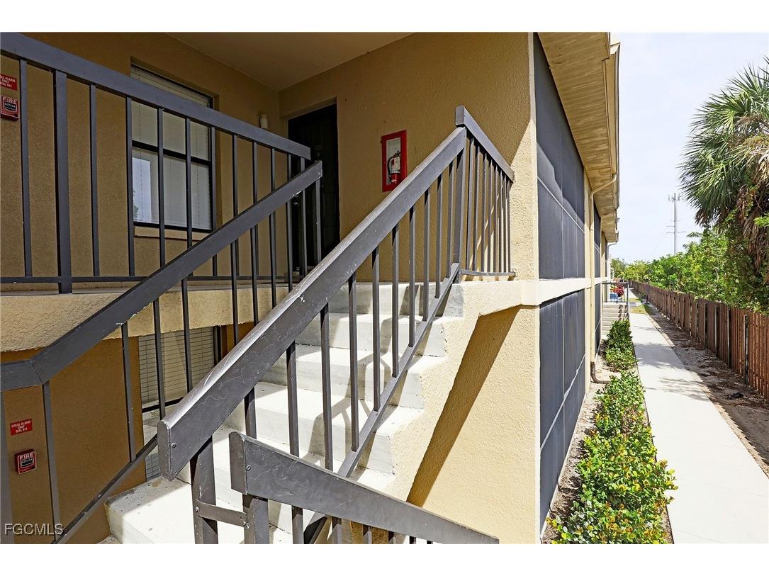 5331 Summerlin Road #3114 Fort Myers FL 33919 2025021099 image1