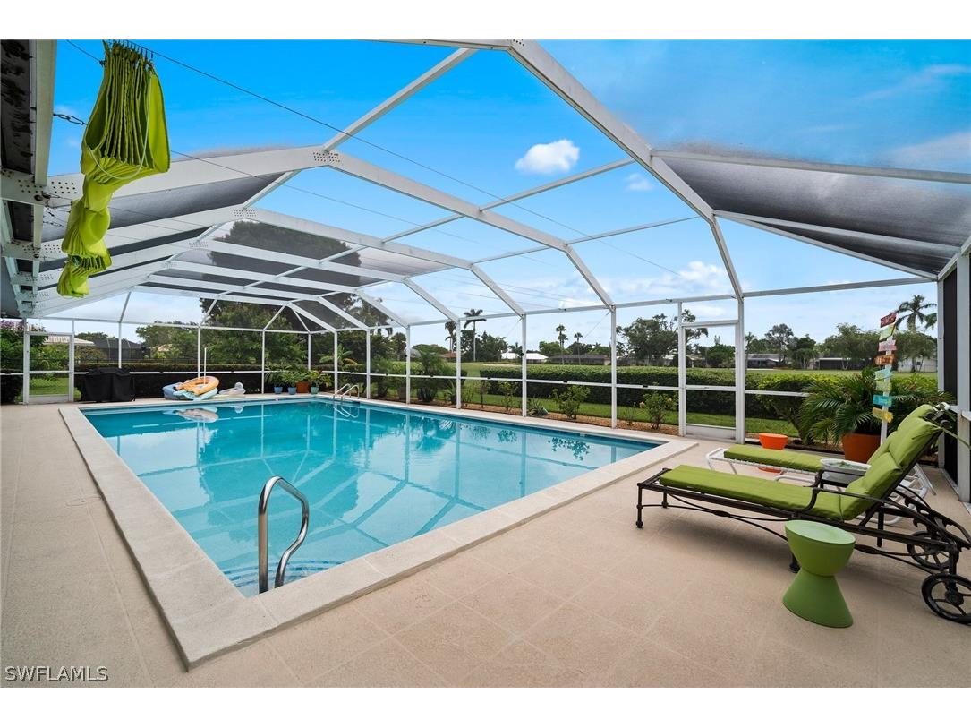 5333 Chippendale Circle E Fort Myers FL 33919 224058413 image1