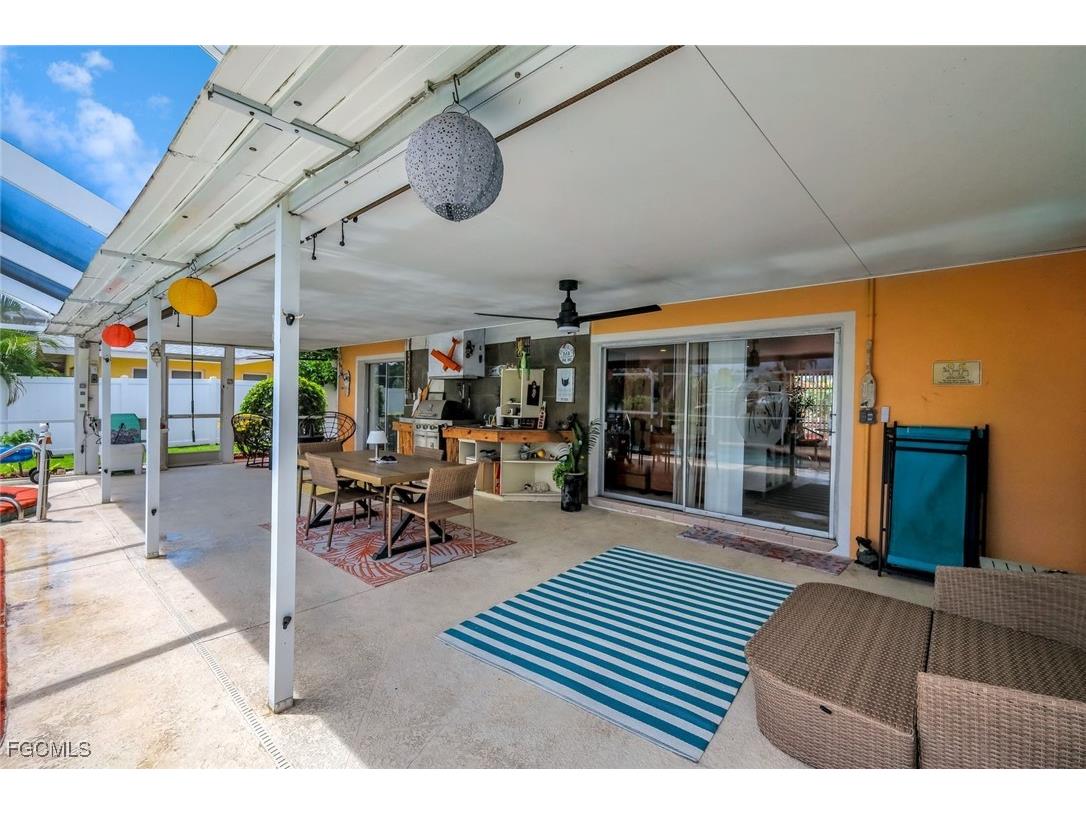 5333 Cocoa Court Cape Coral FL 33904 2025007228 image21