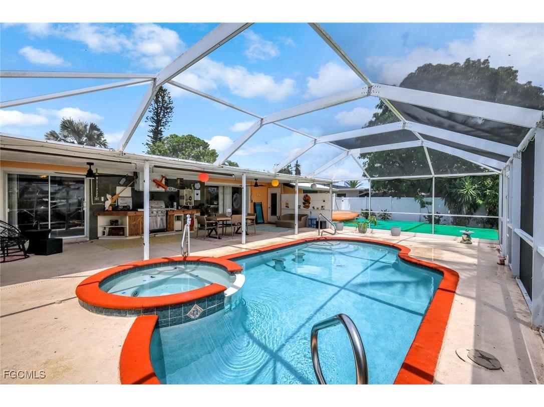 5333 Cocoa Court Cape Coral FL 33904 2025007228 image24