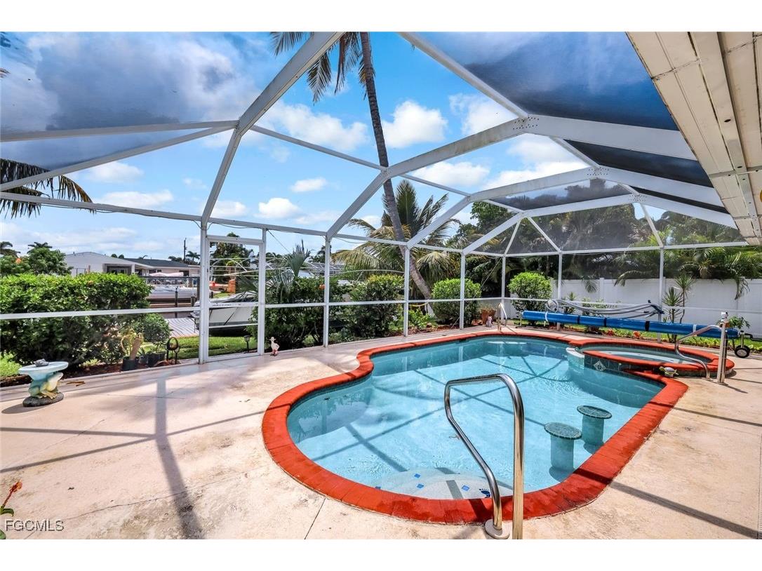 5333 Cocoa Court Cape Coral FL 33904 2025007228 image25