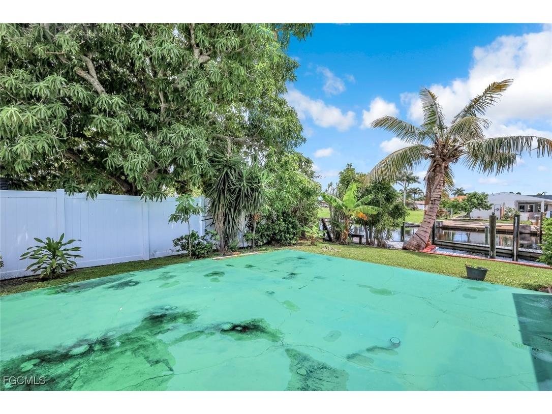 5333 Cocoa Court Cape Coral FL 33904 2025007228 image28