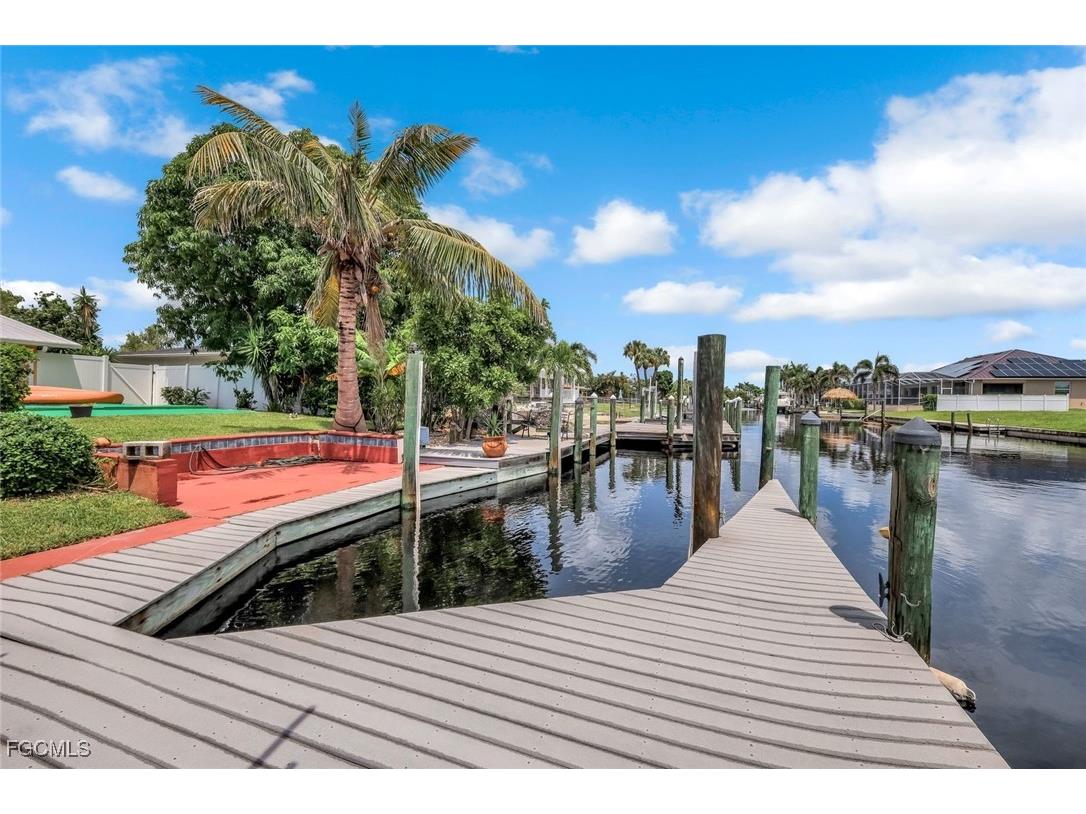 5333 Cocoa Court Cape Coral FL 33904 2025007228 image31