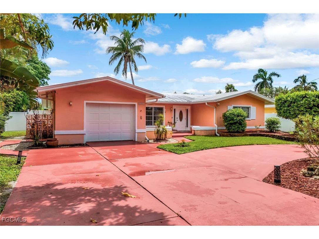 5333 Cocoa Court Cape Coral FL 33904 2025007228 image4