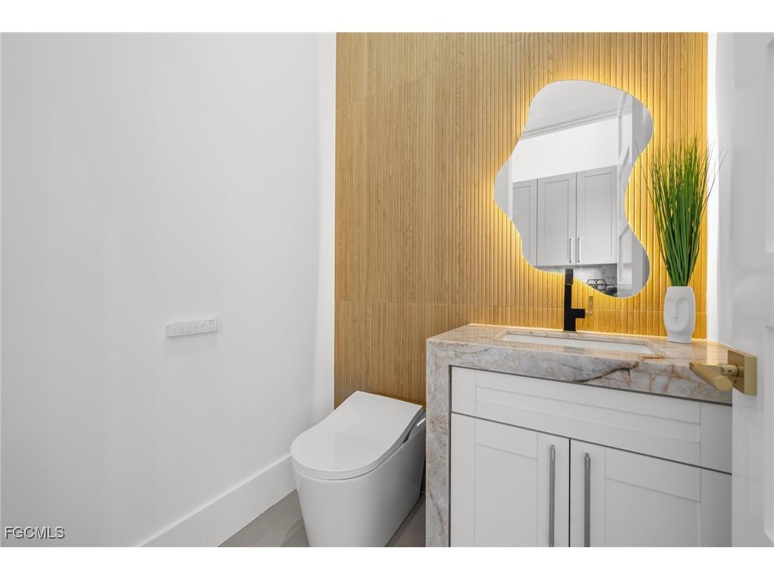 5333 Majestic Court Cape Coral FL 33904 2025017556 image23