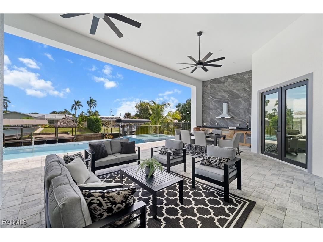 5333 Majestic Court Cape Coral FL 33904 2025017556 image9
