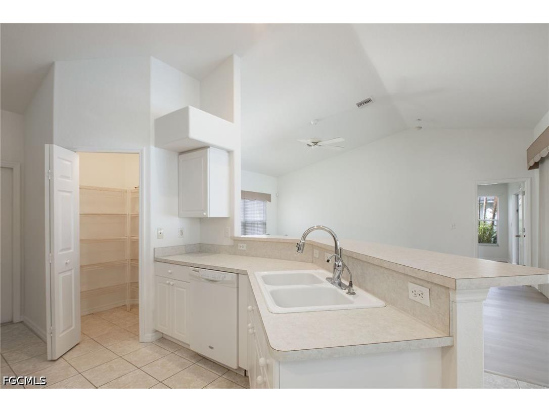 5333 SW 16th Place Cape Coral FL 33914 2026018908 image17