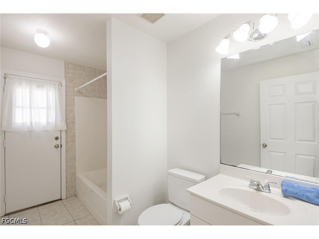5333 SW 16th Place Cape Coral FL 33914 2026018908 image22