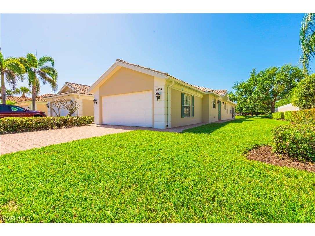 5334 Guadeloupe Way Naples FL 34119 223024545 image1