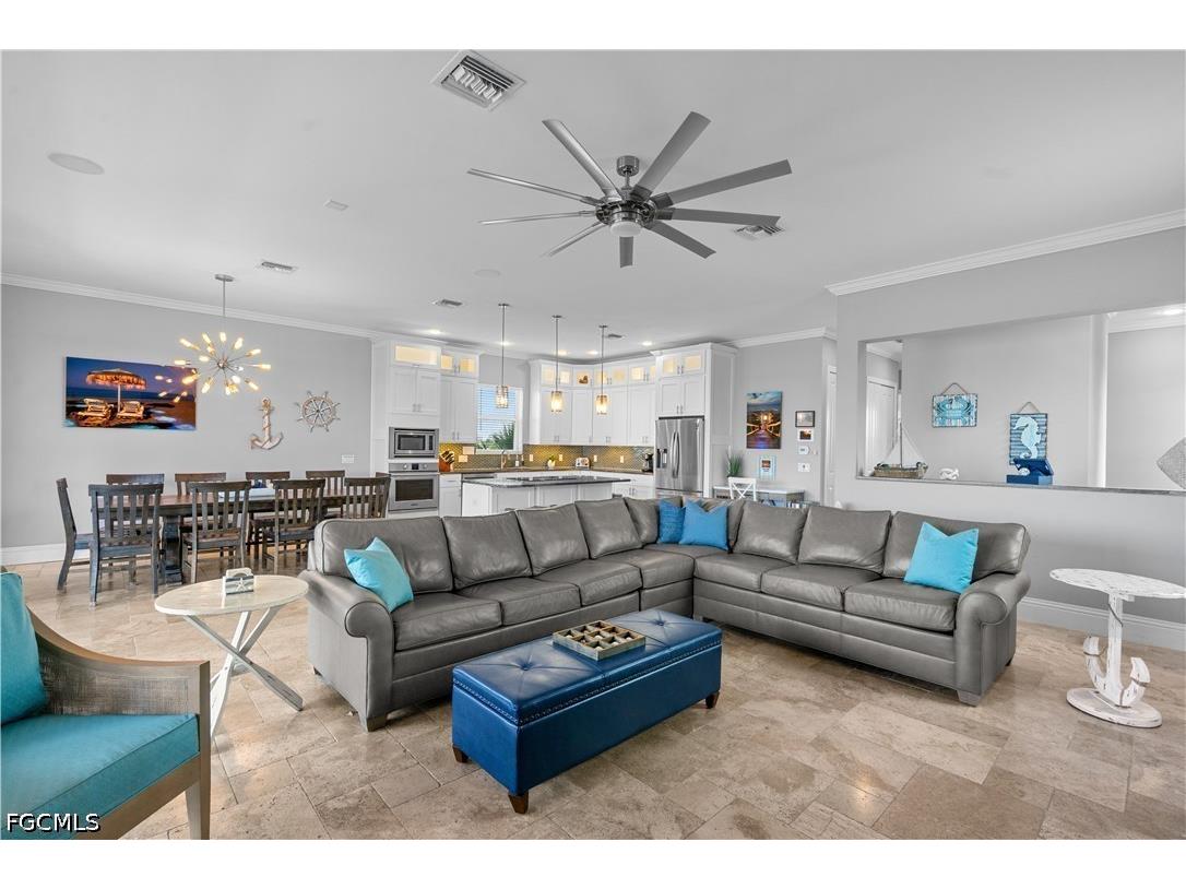5335 Estero Boulevard Fort Myers Beach FL 33931 2026024527 image7