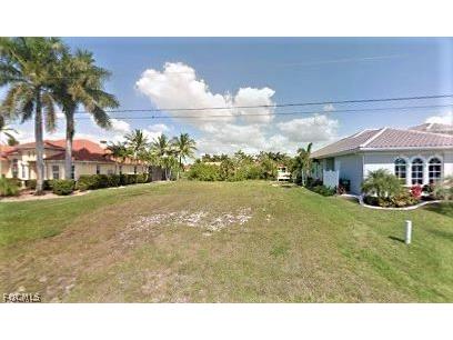 5335 SW 22nd Avenue Cape Coral FL 33914 2026013479 image1