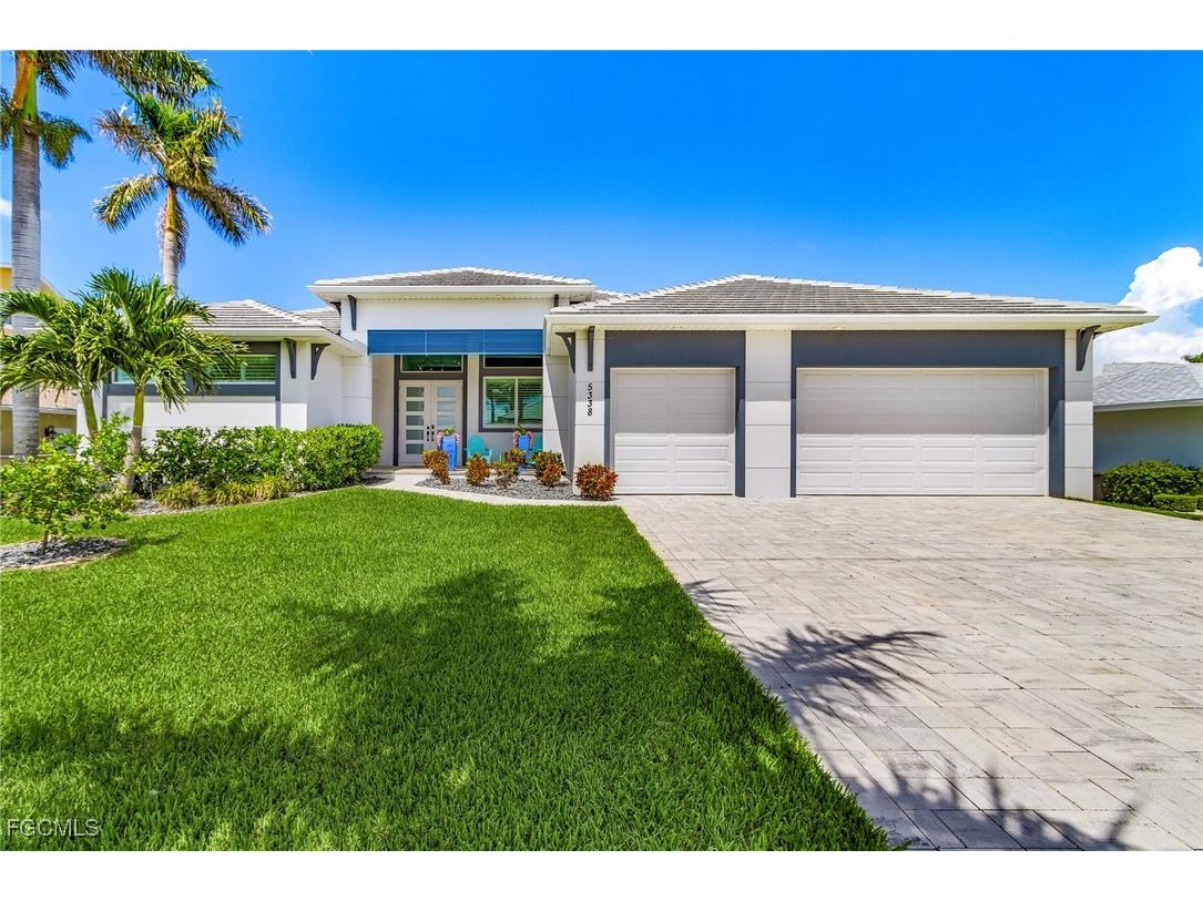 5338 Colonade Court Cape Coral FL 33904 2025003239 image3