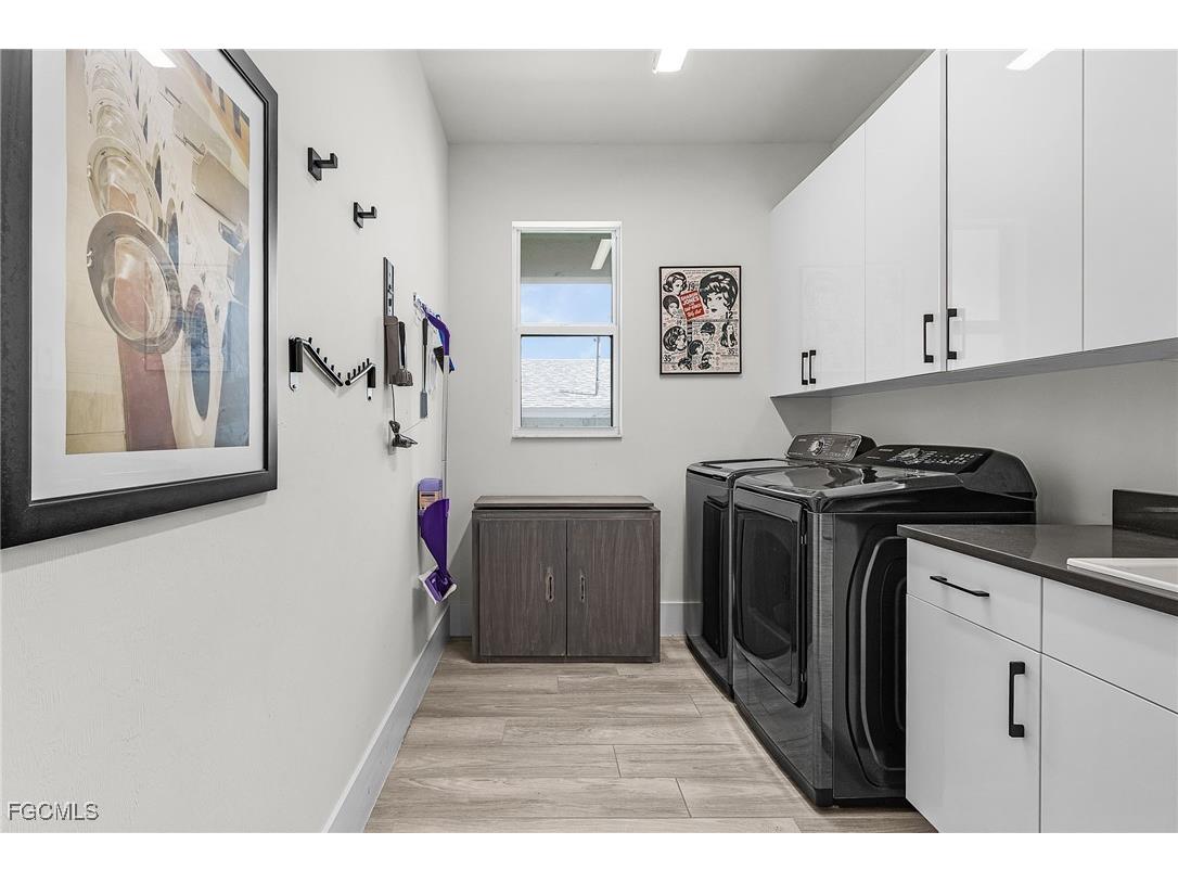 5338 Colonade Court Cape Coral FL 33904 2025003239 image32