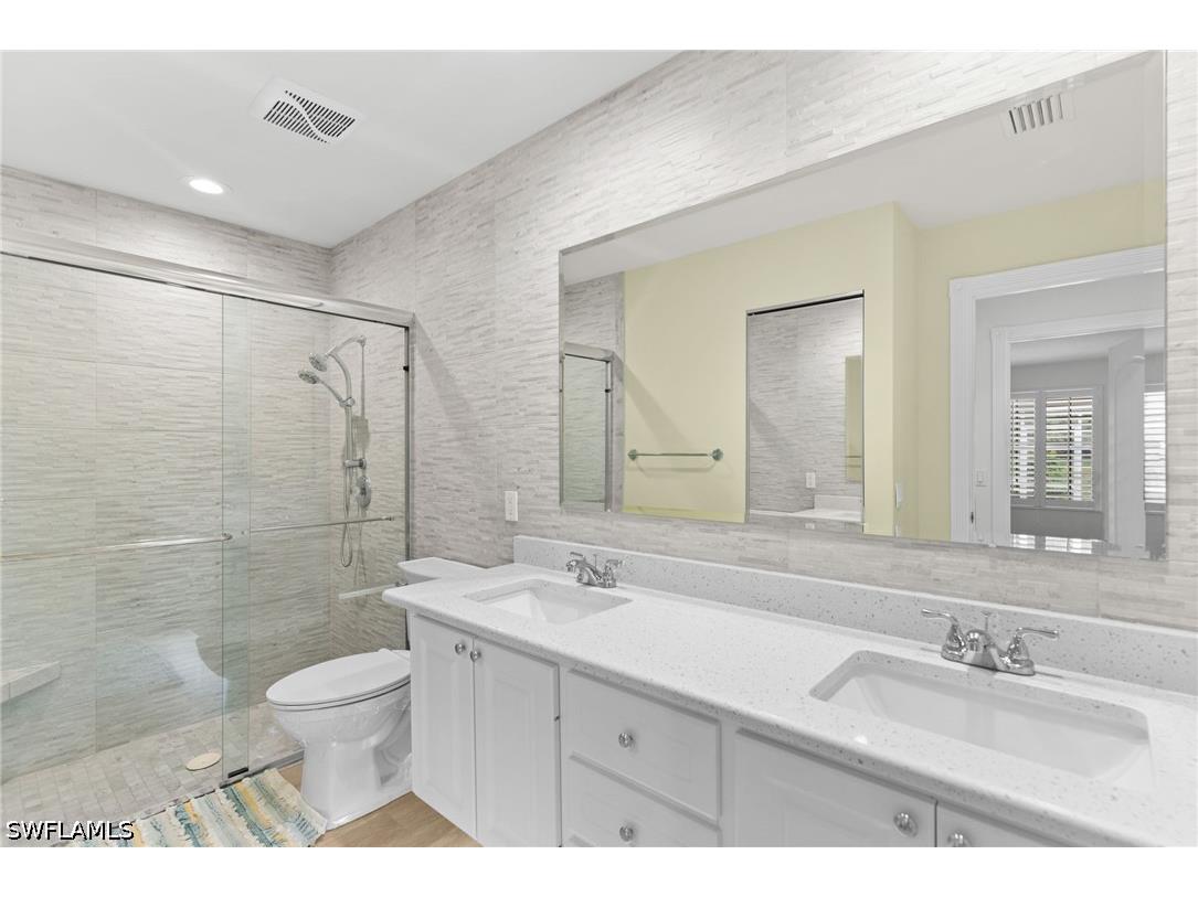 5338 Guadeloupe Way Naples FL 34119 226023195 image18