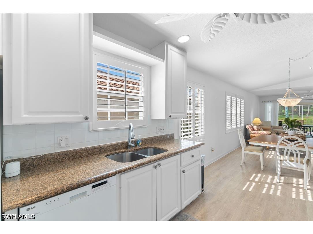5338 Guadeloupe Way Naples FL 34119 226023195 image3