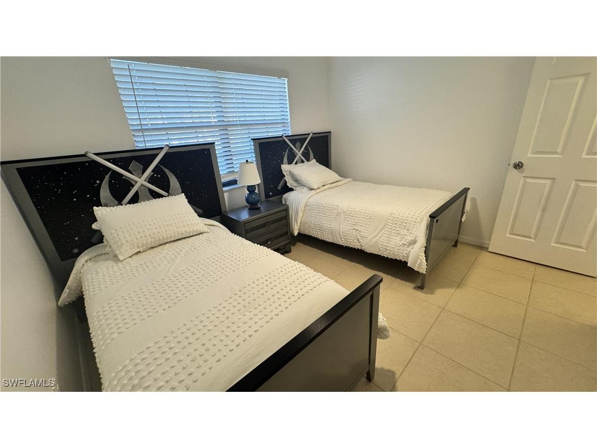 5339 Treetops Drive Naples FL 34113 225080860 image11