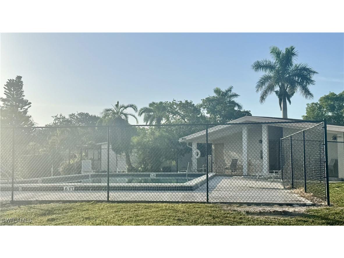 5339 Treetops Drive Naples FL 34113 225080860 image25