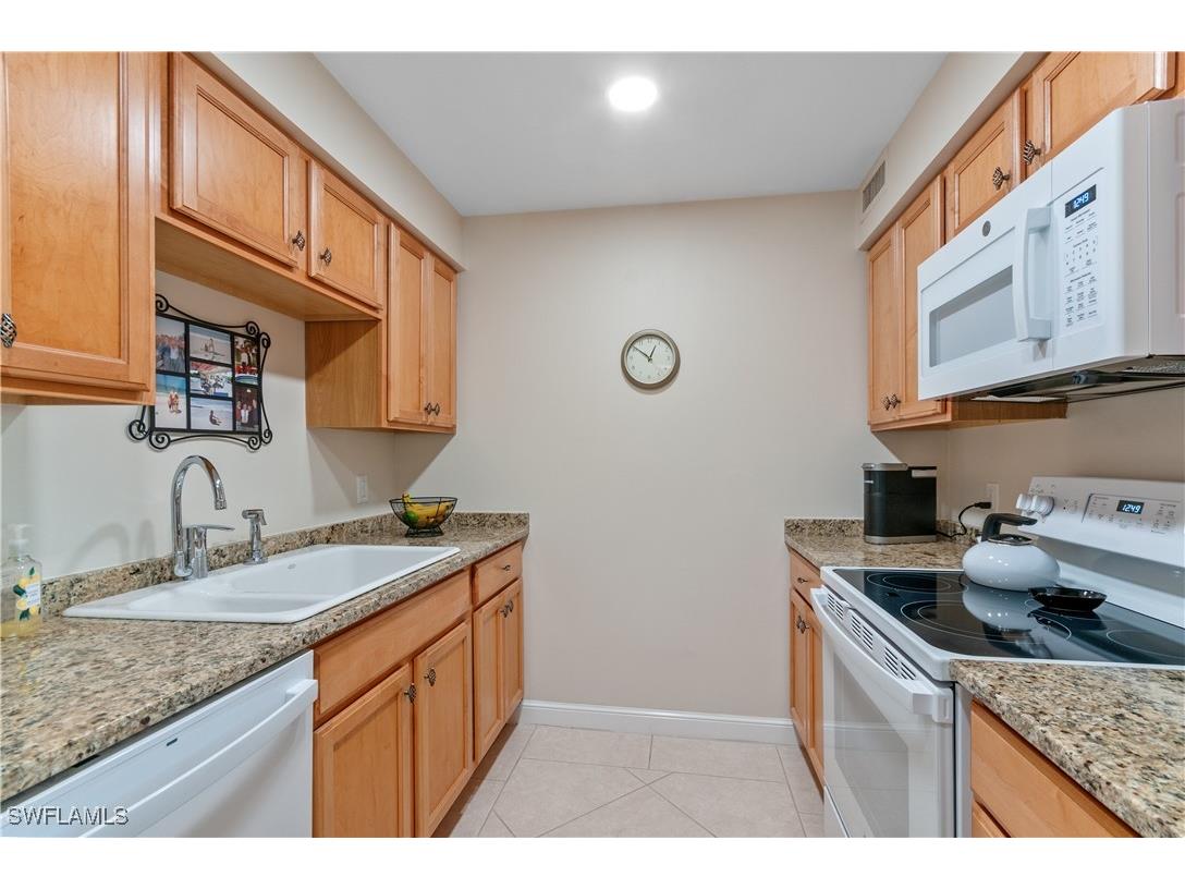 534 12th Avenue S #534 Naples FL 34102 225073854 image10