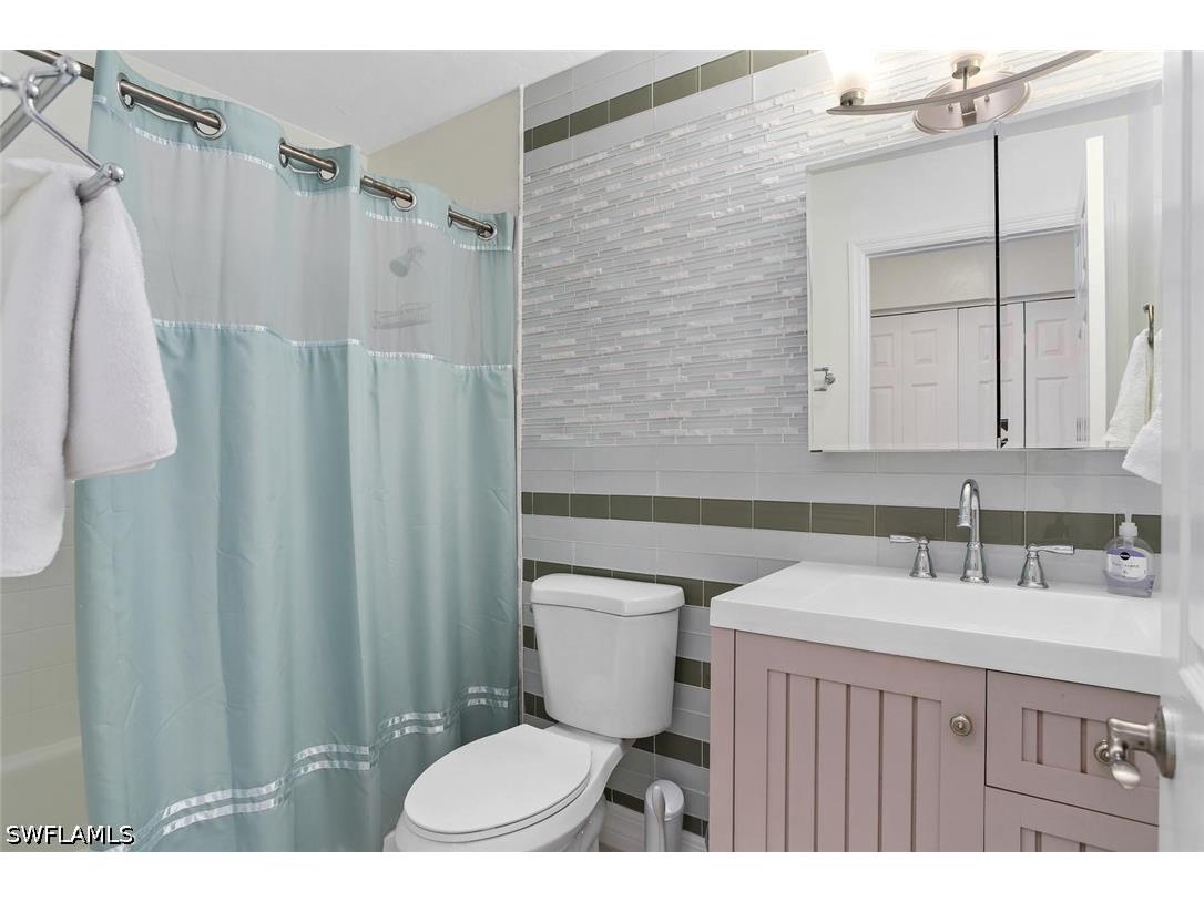 534 96th Avenue N Naples FL 34108 226015137 image9