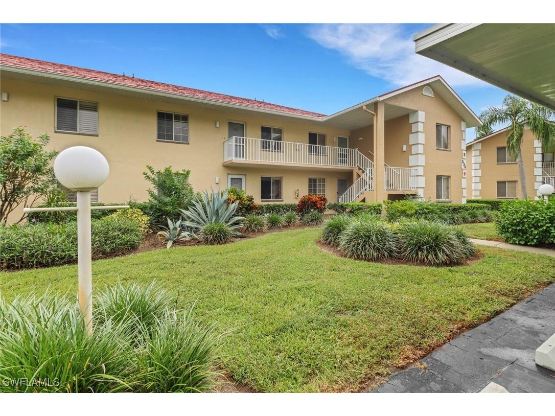 534 Augusta Boulevard #E203 Naples FL 34113 224084722 image1