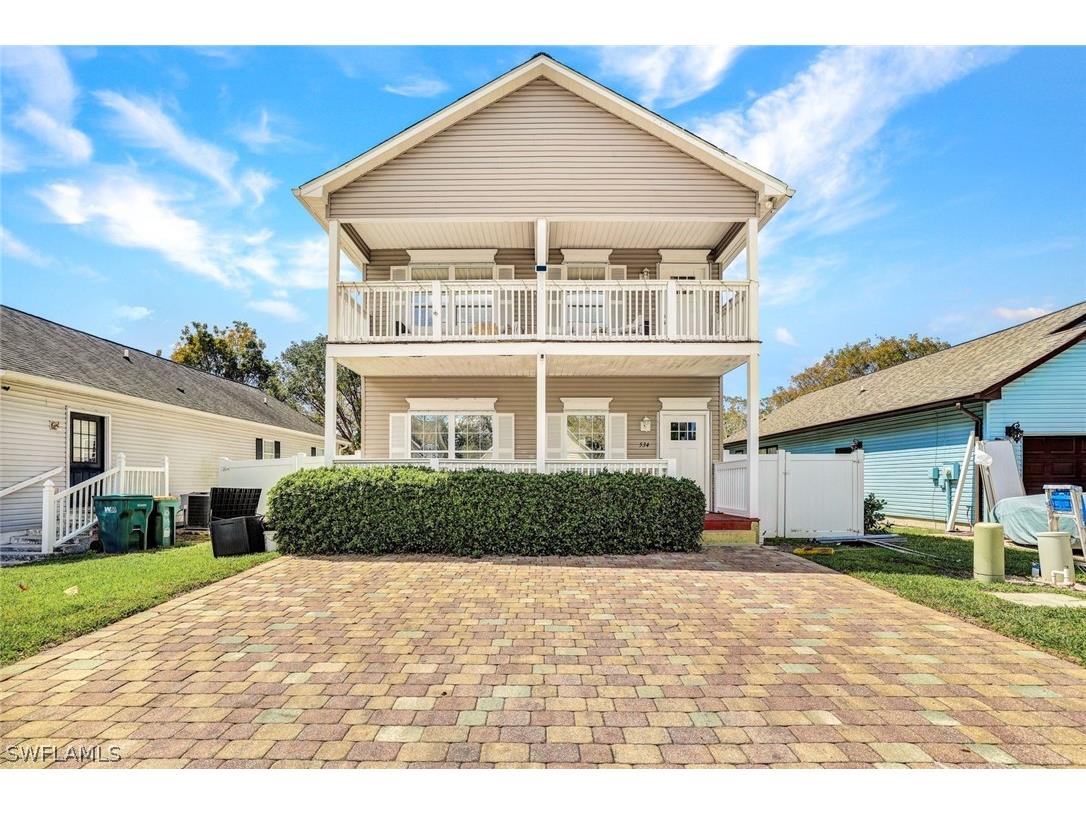 534 Leawood Circle Naples FL 34104 226010174 image1