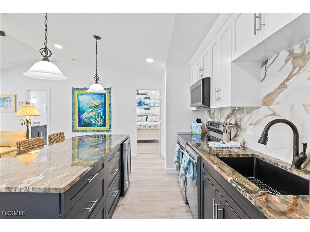 534 Piedmont Road Sanibel FL 33957 2025021679 image10