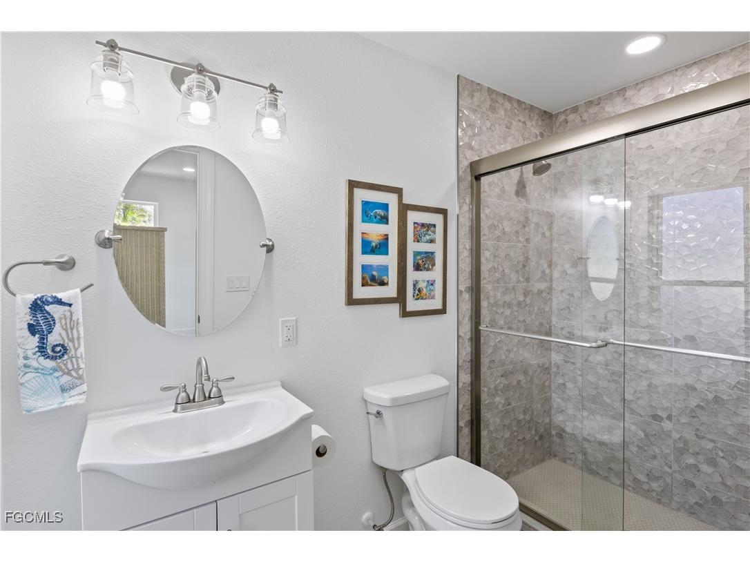 534 Piedmont Road Sanibel FL 33957 2025021679 image29