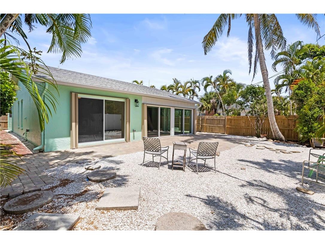 534 Piedmont Road Sanibel FL 33957 2025021679 image30