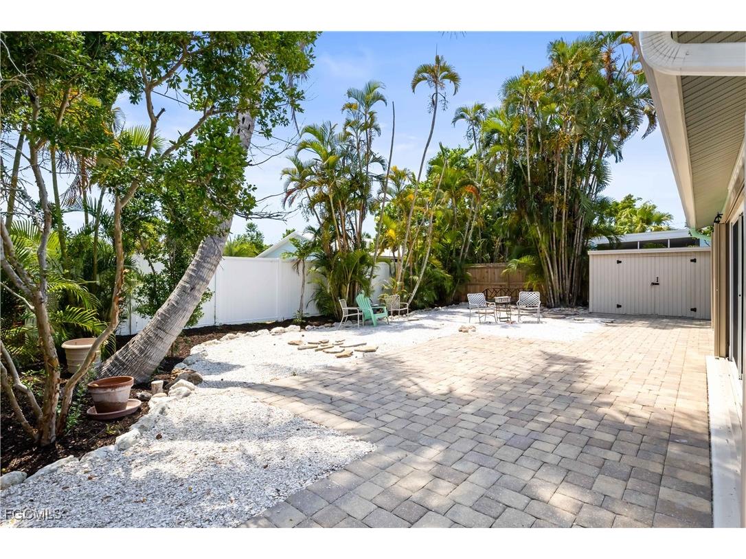 534 Piedmont Road Sanibel FL 33957 2025021679 image32