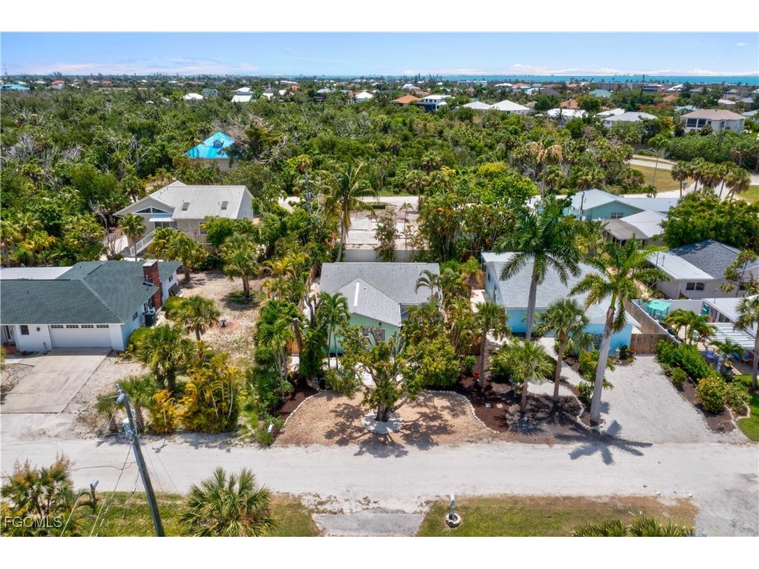 534 Piedmont Road Sanibel FL 33957 2025021679 image39