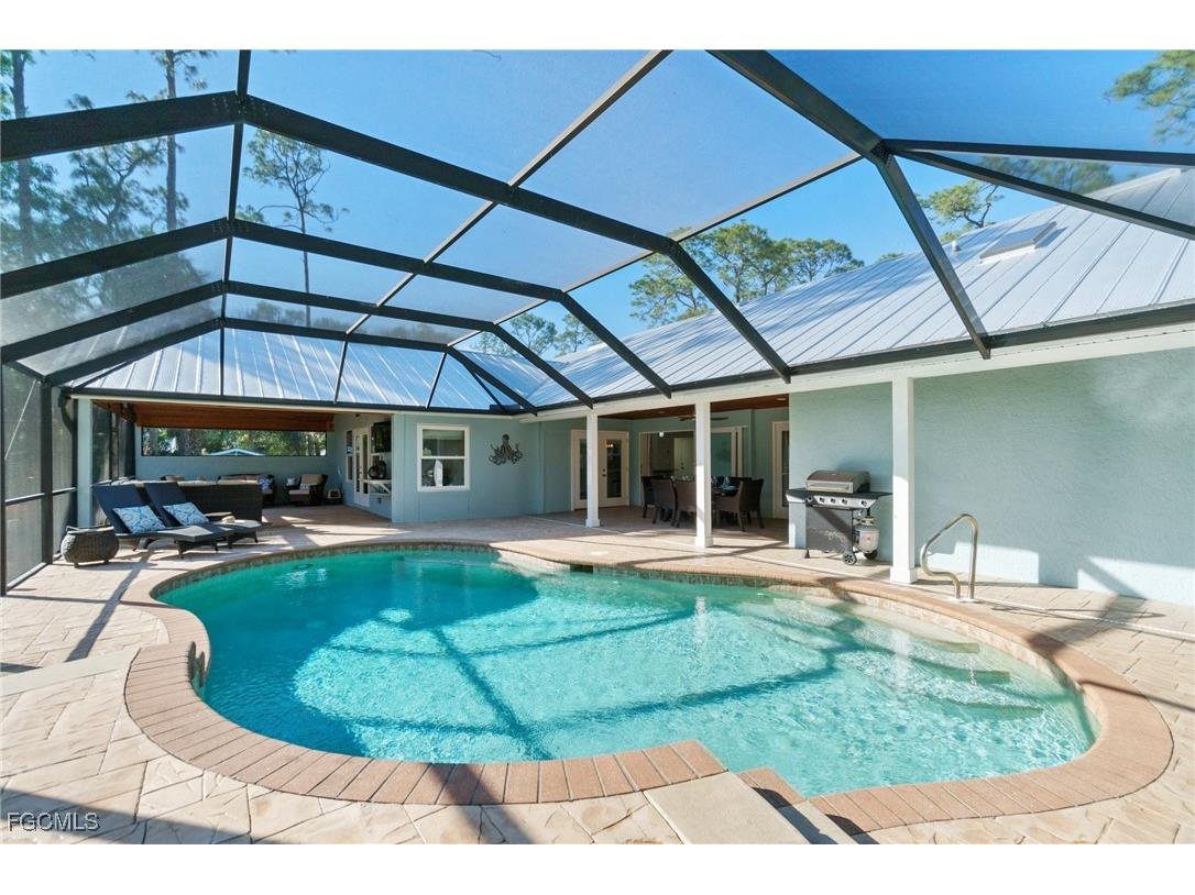 5340 Tamarind Ridge Drive Naples FL 34119 2025015638 image1