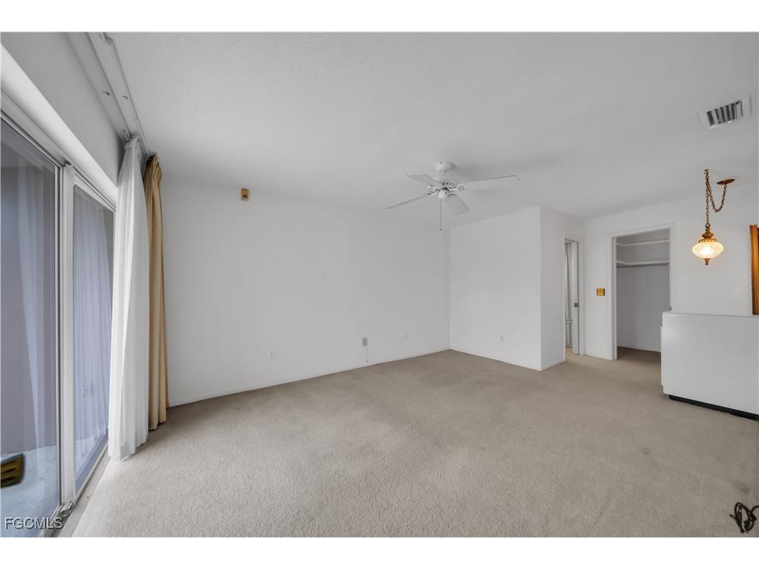 5341 Fairfield Way Fort Myers FL 33919 2025007567 image16