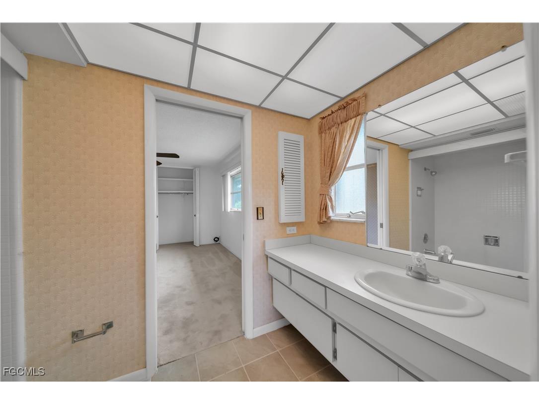 5341 Fairfield Way Fort Myers FL 33919 2025007567 image22